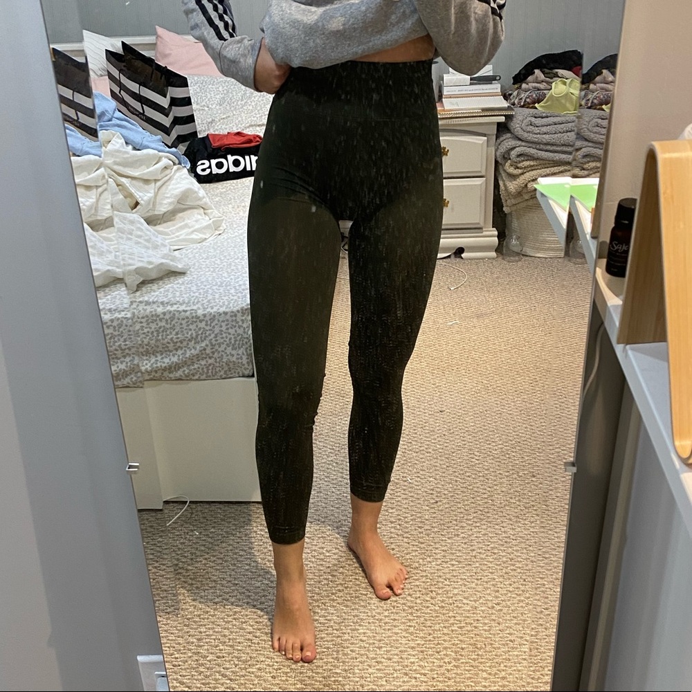 25 inch, seamless lululemon leggings NWOT